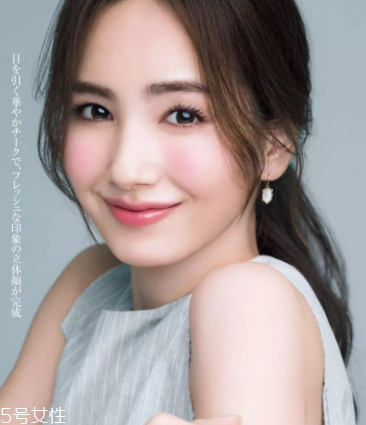 化妝立體感怎么化？掌握三點(diǎn)告別扁平臉