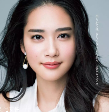 化妝立體感怎么化？掌握三點(diǎn)告別扁平臉