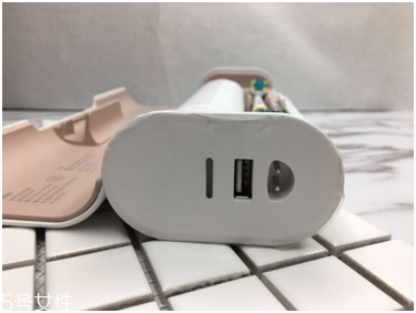 歐樂b電動(dòng)牙刷怎么樣？四個(gè)刷頭很好用