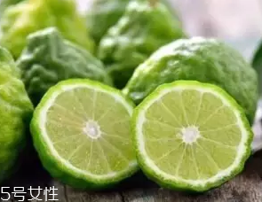 柑橘調(diào)香水好聞嗎？吃了這個大橘子