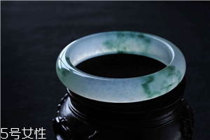 玉手鐲可以戴著睡覺嗎？玉手鐲有助于睡眠