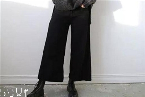 微胖女生穿什么褲子好看？最適合微胖身材的三款褲子