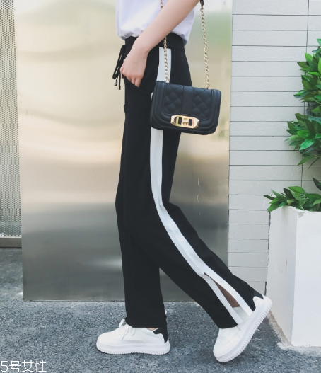 腿粗屁股大穿什么衣服？腿粗屁股大穿搭技巧