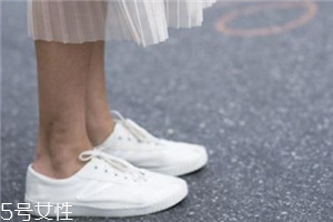 小白鞋多久洗一次？小白鞋的清洗頻率