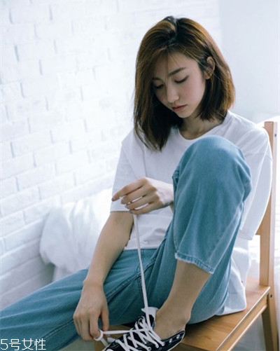 如何根據(jù)膚色挑選發(fā)色 自然低調發(fā)色推薦