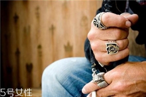 king baby是奢侈品嗎？king baby算不算奢侈品