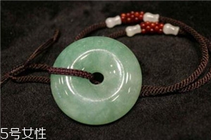 翡翠可以用牙膏清洗嗎？翡翠用牙膏洗好嗎