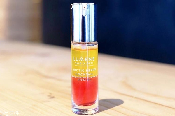 lumene雞尾酒精華油怎么用？能單獨(dú)用嗎？