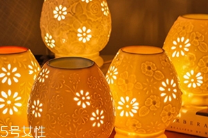 香薰燈燈不亮怎么回事？香薰燈怎么換燈泡