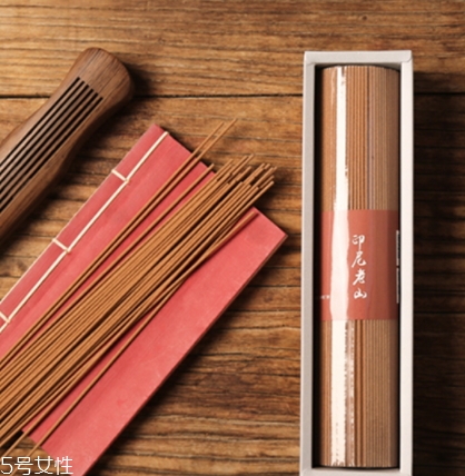 線香是什么？線香的功效與作用