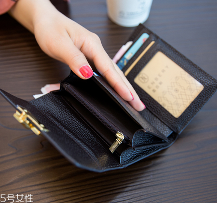 錢包可以扔嗎？扔錢包的講究