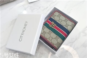 錢包軟皮好還是硬皮好？錢包皮質(zhì)軟硬對(duì)比