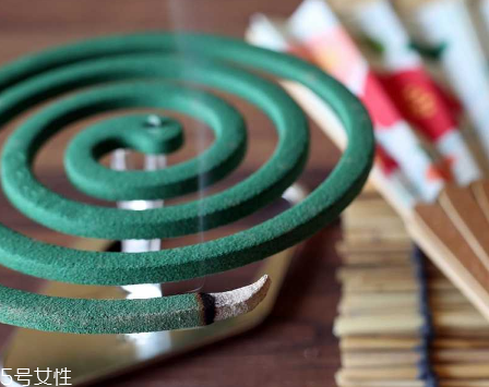 欖菊蚊香和超威蚊香哪個(gè)好？