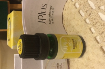 葡萄柚精油可以涂臉嗎？葡萄柚精油怎么涂臉