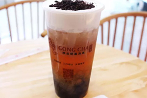 四云奶蓋貢茶是真的嗎？四云奶蓋貢茶多少錢一杯