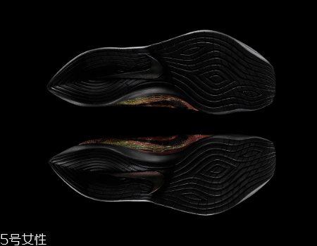 耐克3d打印跑步鞋怎么樣？nike zoom vaporfly elite flyprint評(píng)測(cè)