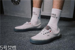 vans聯(lián)名c2h4太空零重力系列板鞋發(fā)售時(shí)間_多少錢？