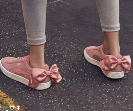 puma后跟蝴蝶結板鞋多少錢？彪馬后跟蝴蝶結專柜價格