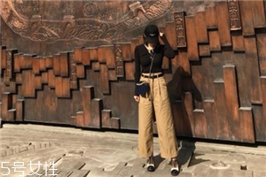 優(yōu)衣庫褲子尺碼偏大嗎？優(yōu)衣庫褲子尺碼準(zhǔn)不準(zhǔn)