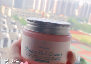 lululun戀愛霜怎么樣 lululun戀愛睡眠面膜評(píng)測(cè)