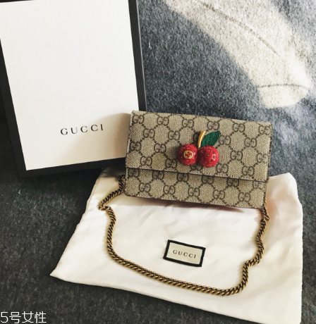 gucci櫻桃包多少錢？gucci櫻桃鏈條包價格