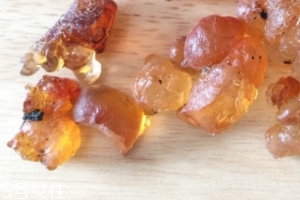 桃膠能治胃病嗎？胃病吃桃膠好嗎？
