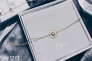 手鏈可以兩只手同時戴嗎？手鏈可以兩只手一起戴嗎