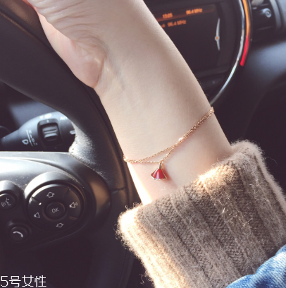手鏈可以戴腳上嗎？手鏈能不能戴在腳上