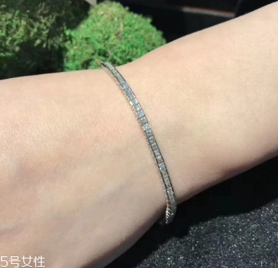 手鏈一般多少顆珠子？手鏈一般是幾個(gè)珠子？