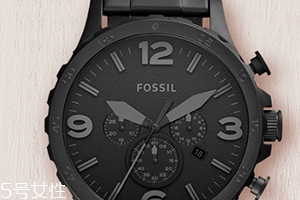 fossil手表怎么換表帶？fossil手表怎么用
