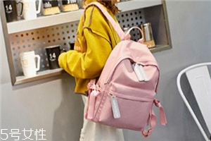 女生背什么包更甜美？適合甜美型女生的包包