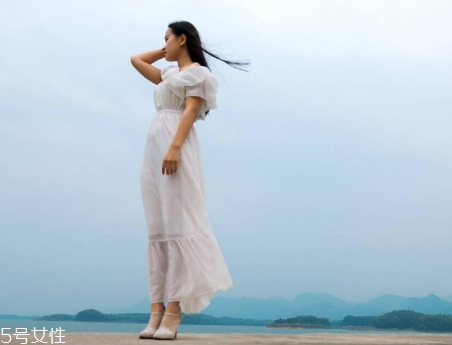 女生怎么穿搭更有氣場(chǎng)？女生氣場(chǎng)型穿搭推薦