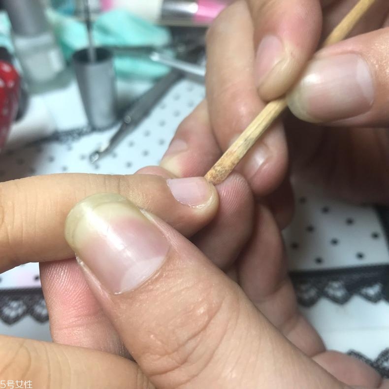 短指甲怎么上色？短指甲上色詳細(xì)步驟