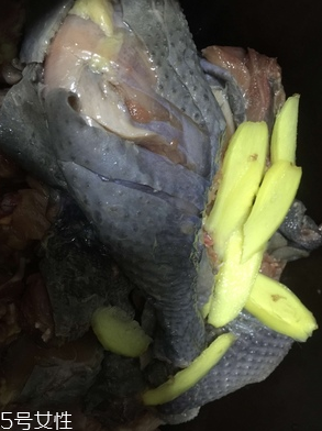 烏雞下奶嗎？烏雞怎么吃下奶？