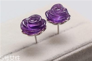 耳釘不帶耳帽會(huì)掉嗎？耳釘沒(méi)有耳帽會(huì)不會(huì)掉