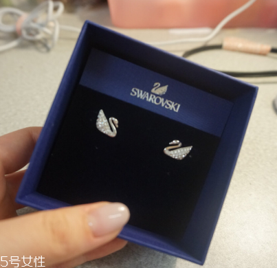 耳釘對耳唇有什么危害？耳釘對耳朵有哪些害處？