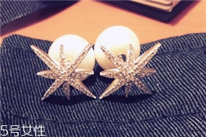 耳釘有異味怎么清洗？耳釘有異味清洗方法