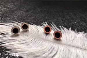 耳釘上的污垢怎么清洗？耳釘上有污垢怎么辦？