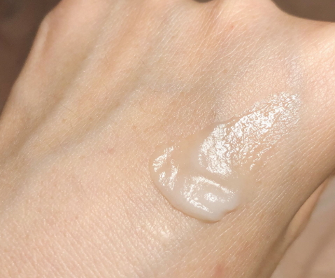 olay空氣霜怎么樣？olay空氣霜搓泥嗎？