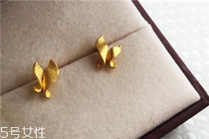 耳釘有沒(méi)有單賣(mài)的？耳釘可以只買(mǎi)一個(gè)嗎？