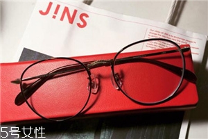 jins防藍光眼鏡有用嗎？jins防藍光眼鏡有效果嗎？