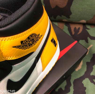 aj1黑黃腳趾會發(fā)售嗎？aj1黑黃腳趾實物曝光