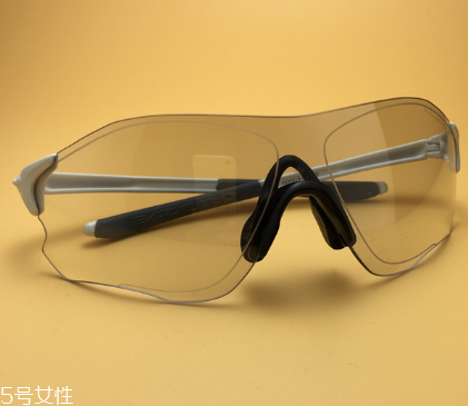 oakley眼鏡怎么樣？歐克利眼鏡好嗎？