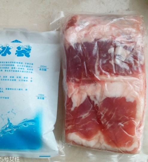 黑豬肉與白豬肉區(qū)別 黑豬肉與白豬肉哪個(gè)好吃？