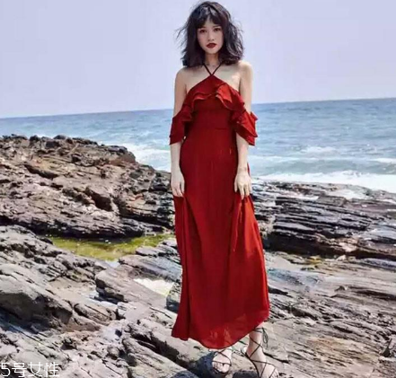 胸大適合什么連衣裙？胸大穿什么連衣裙好看？
