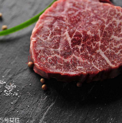 菲力牛排如何腌制？菲力牛排腌制方法