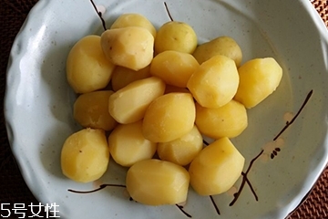 土豆要去皮嗎？土豆怎么去皮最快？