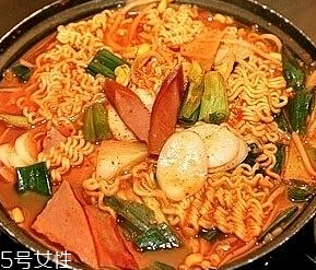 方便面是不是零食？方便面是不是發(fā)物？
