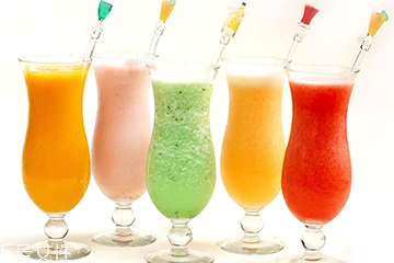 果汁是飲料嗎？果汁和飲料的區(qū)別