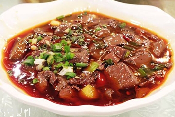 雞血能吃嗎？雞血吃了會怎樣？